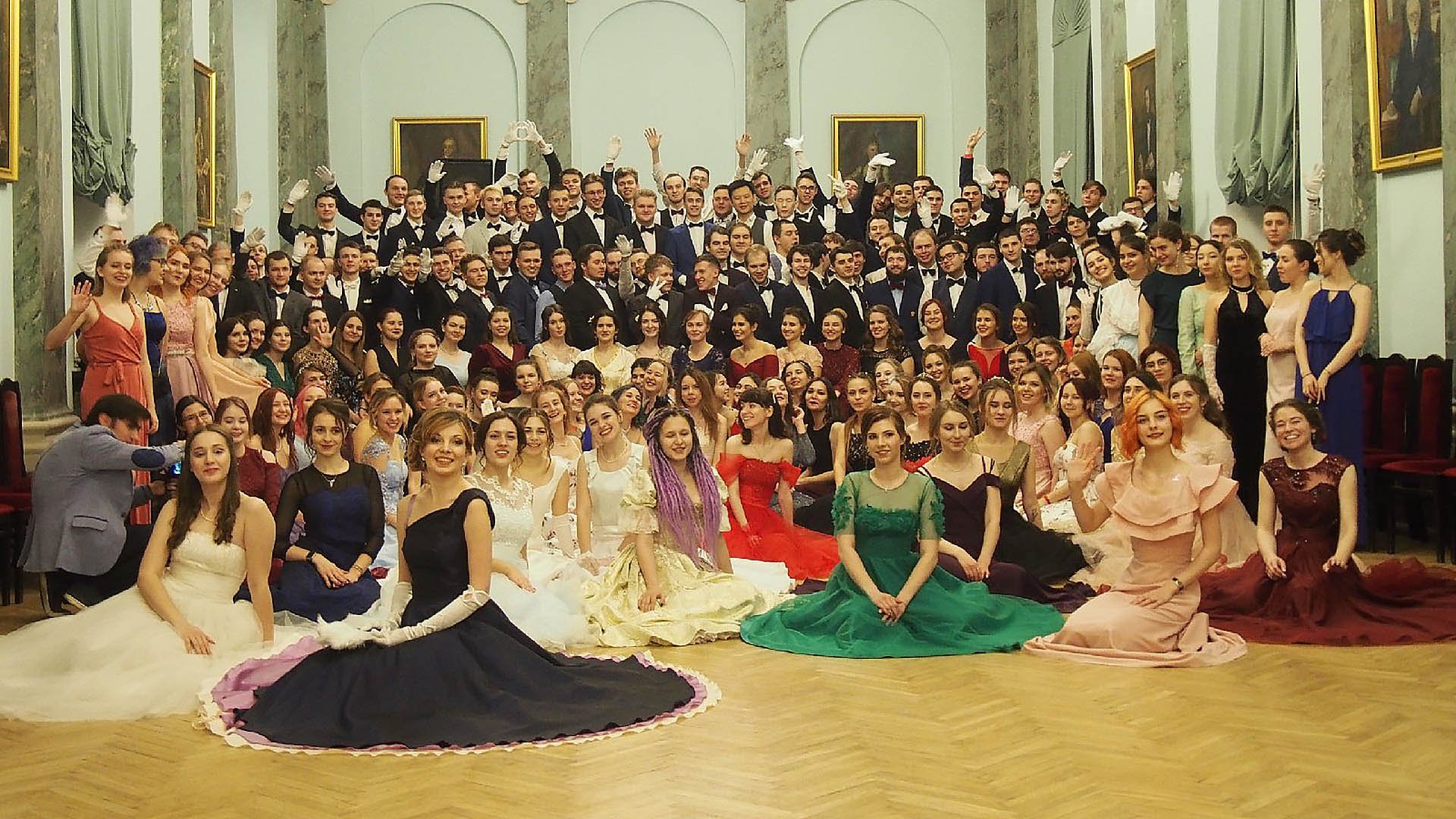 Был бал! Состоялось самое красивое событие студенческих отрядов Санкт-Петербурга