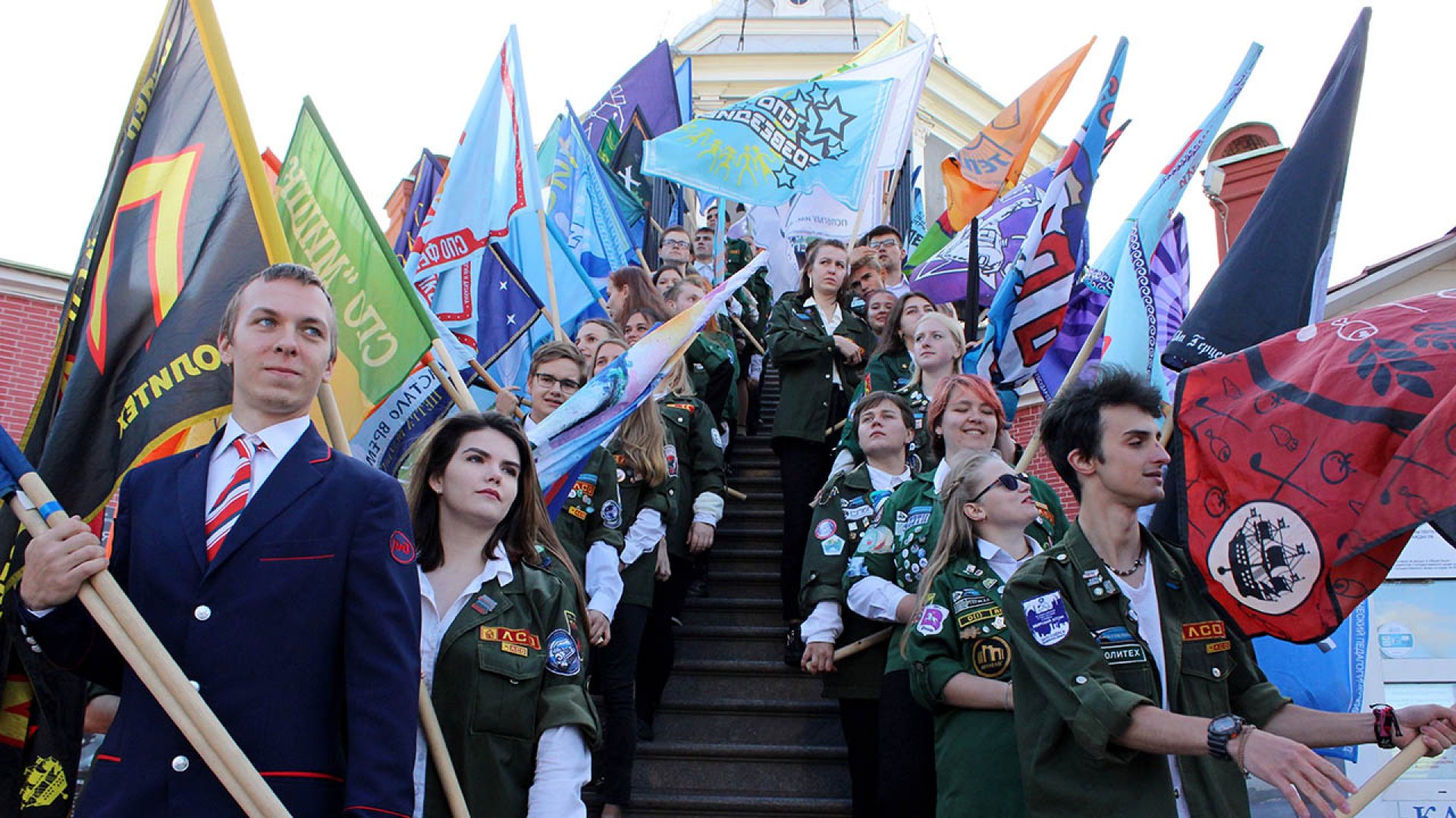 Завершился трудовой сезон студенческих отрядов Санкт-Петербурга