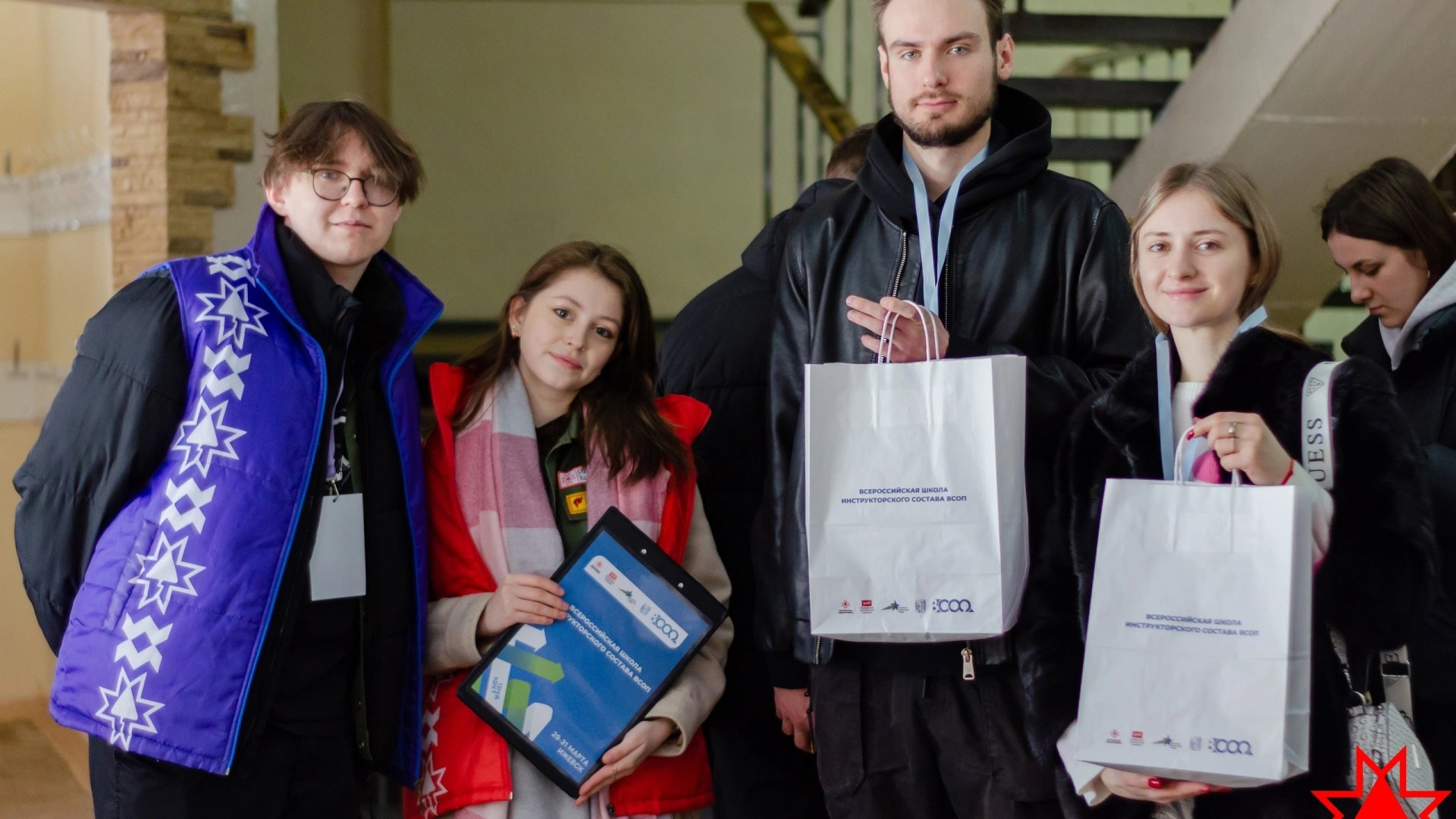 Представитель Санкт-Петербурга посетил Всероссийскую школу инструкторского  состава отрядов проводников