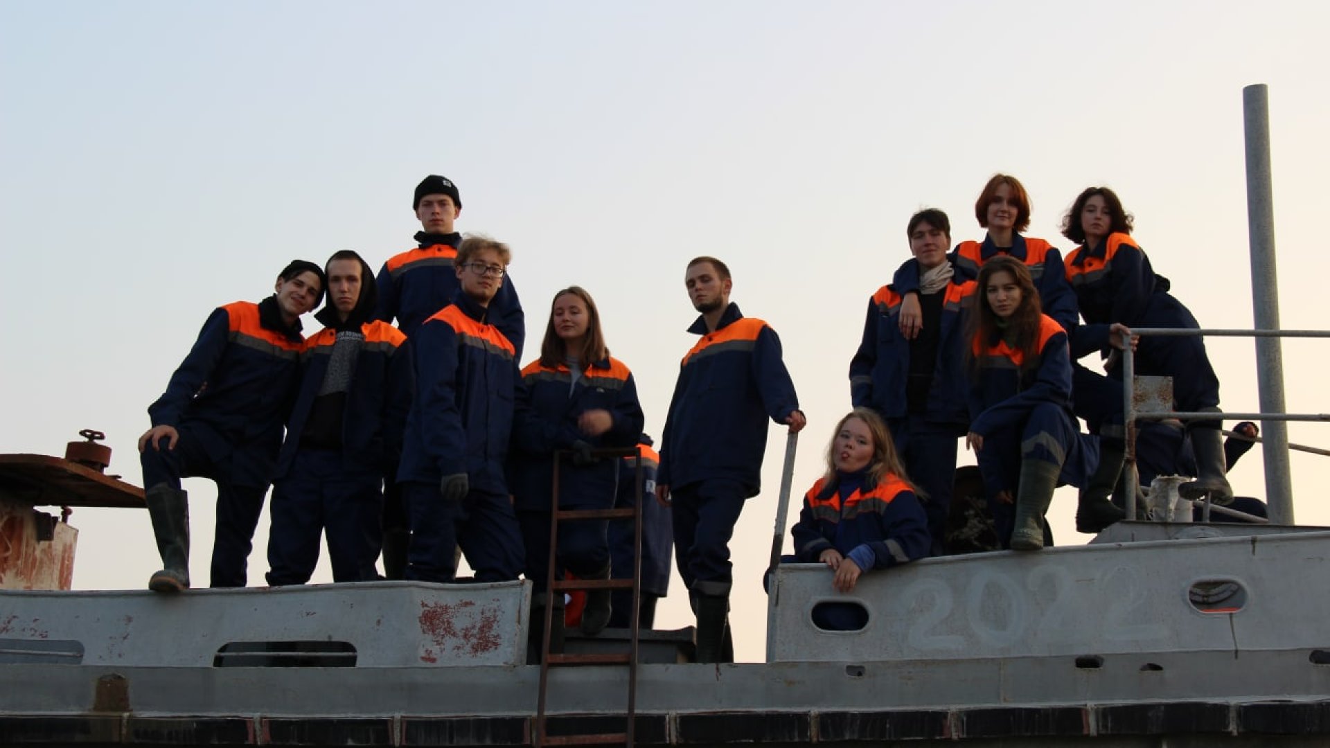 Об истории Дня ударного труда